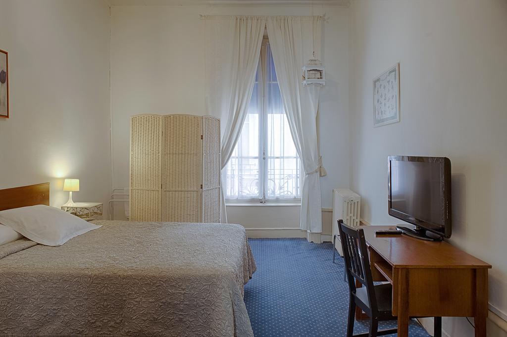 Hotel Des Facultes Lyon Bagian luar foto